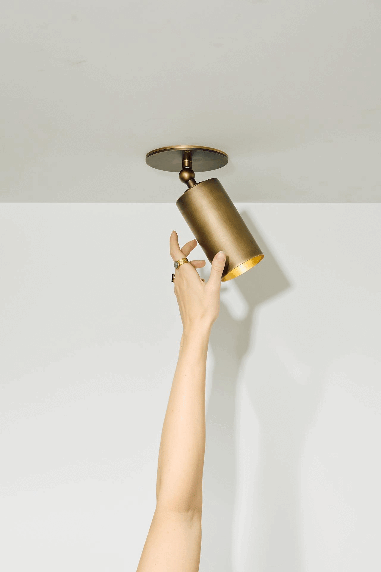 Sample Spotlight Fixture