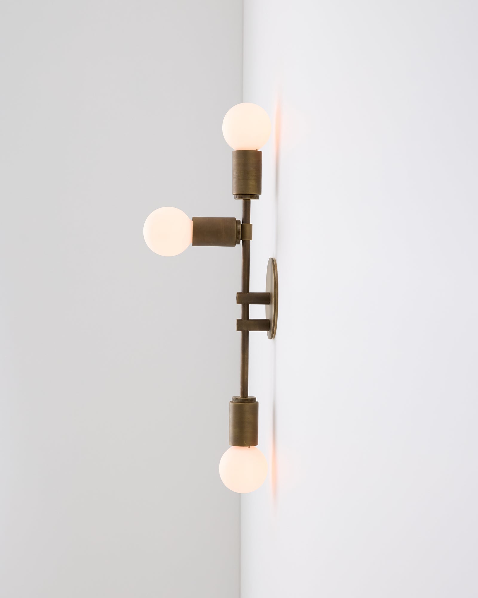 #3209 Wall Sconce 24