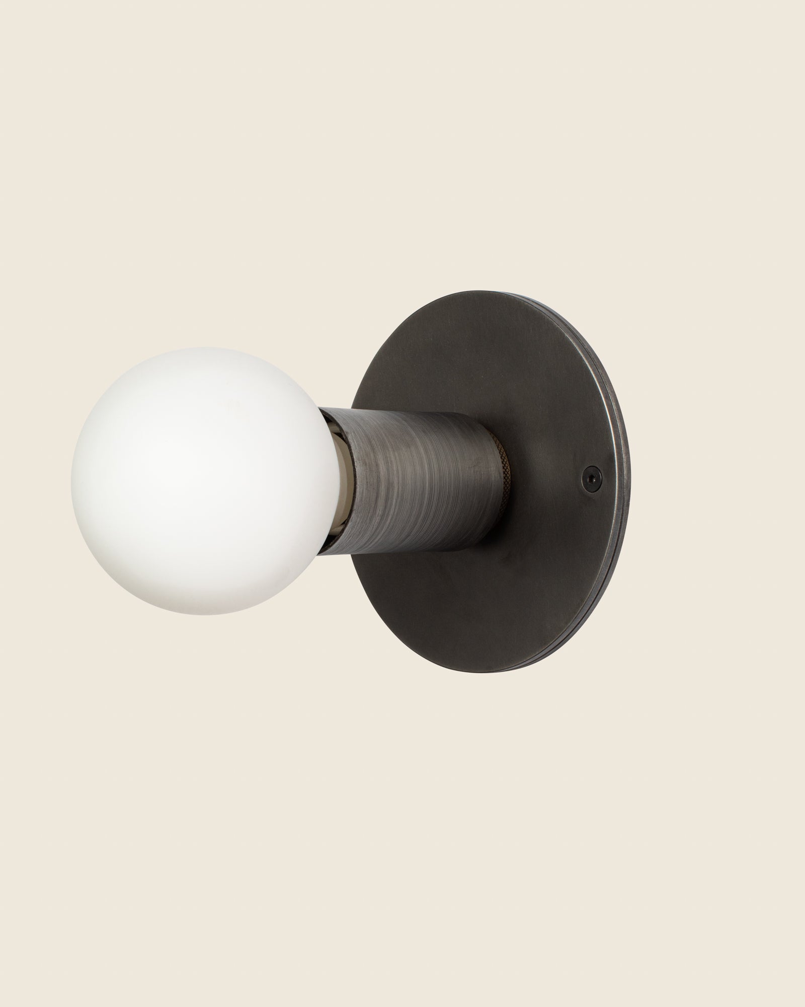 Baton 1 Surface Mount light fixture