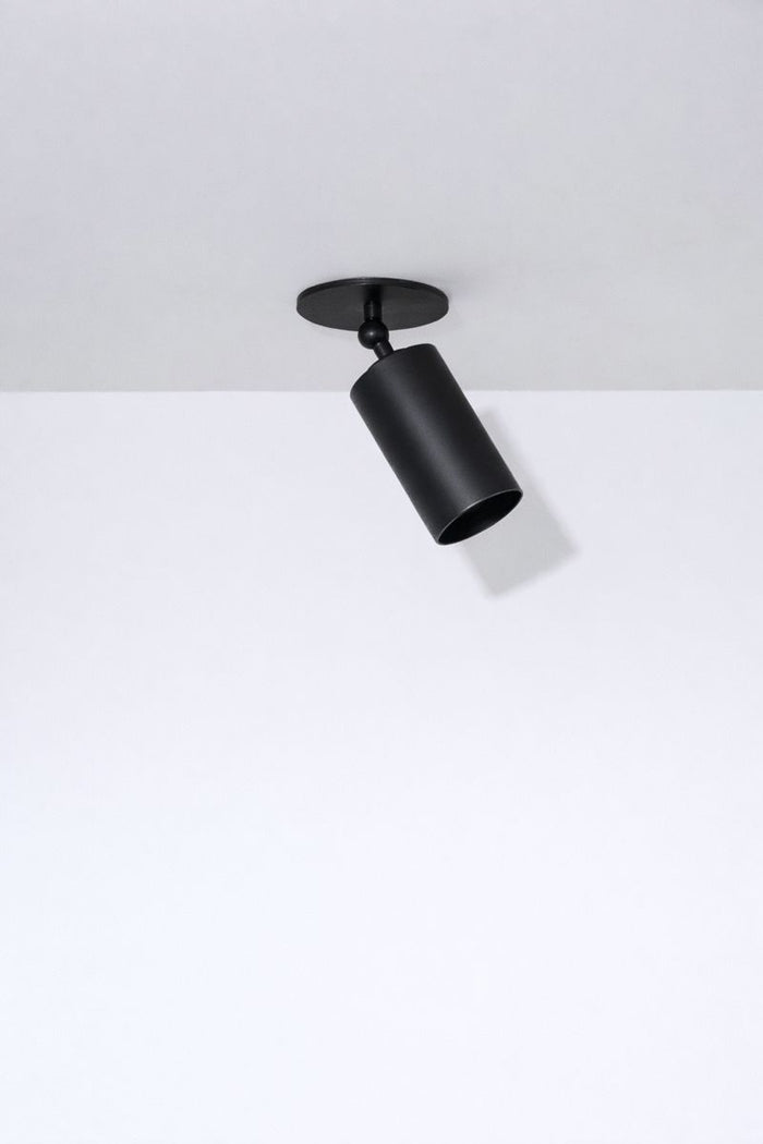 Baton Spotlight in Flat Black