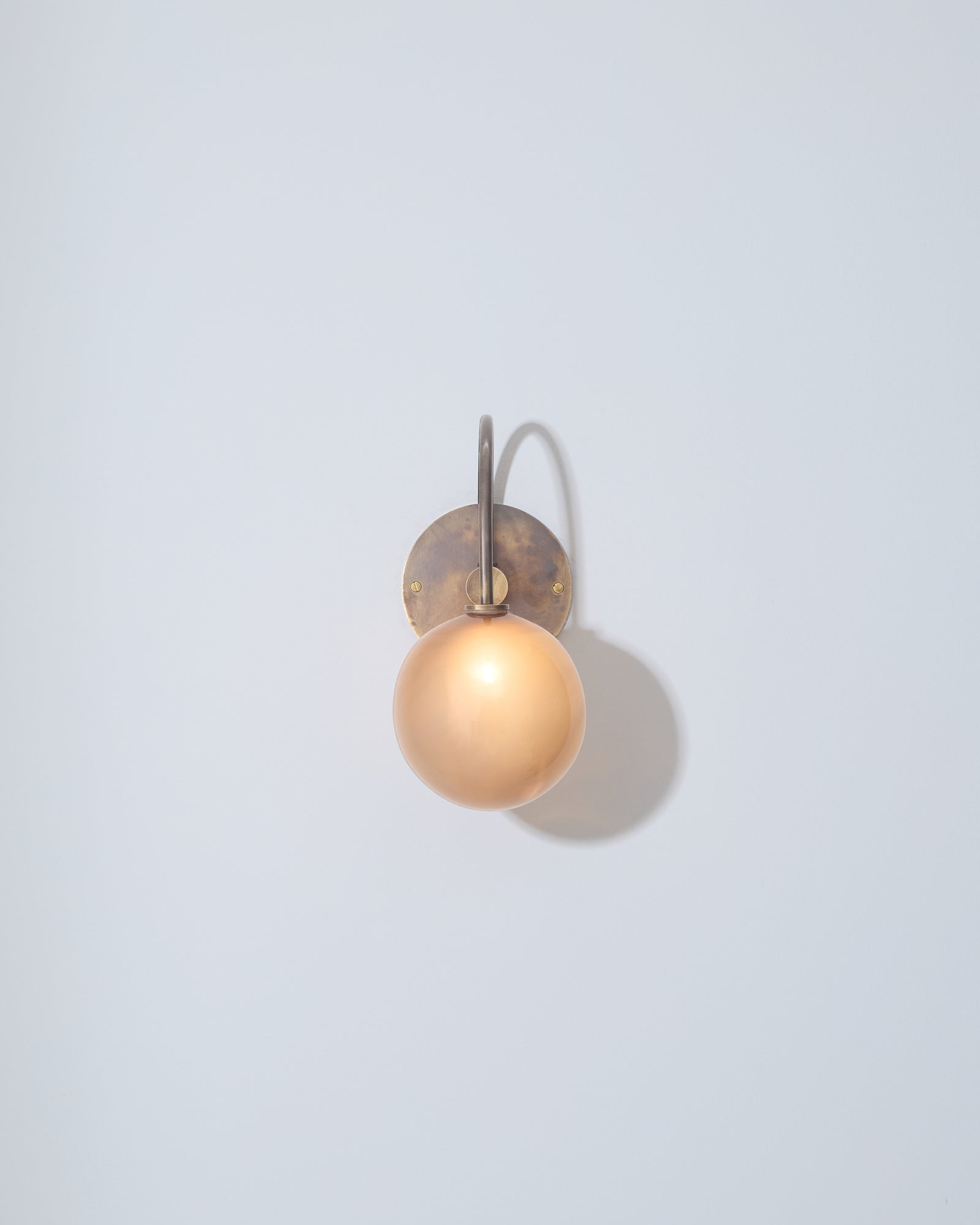 Oculaire Single Arm Sconce