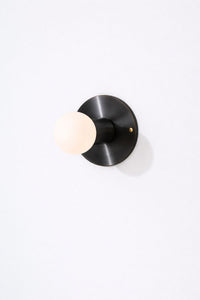 Baton 1 Surface Mount light fixture
