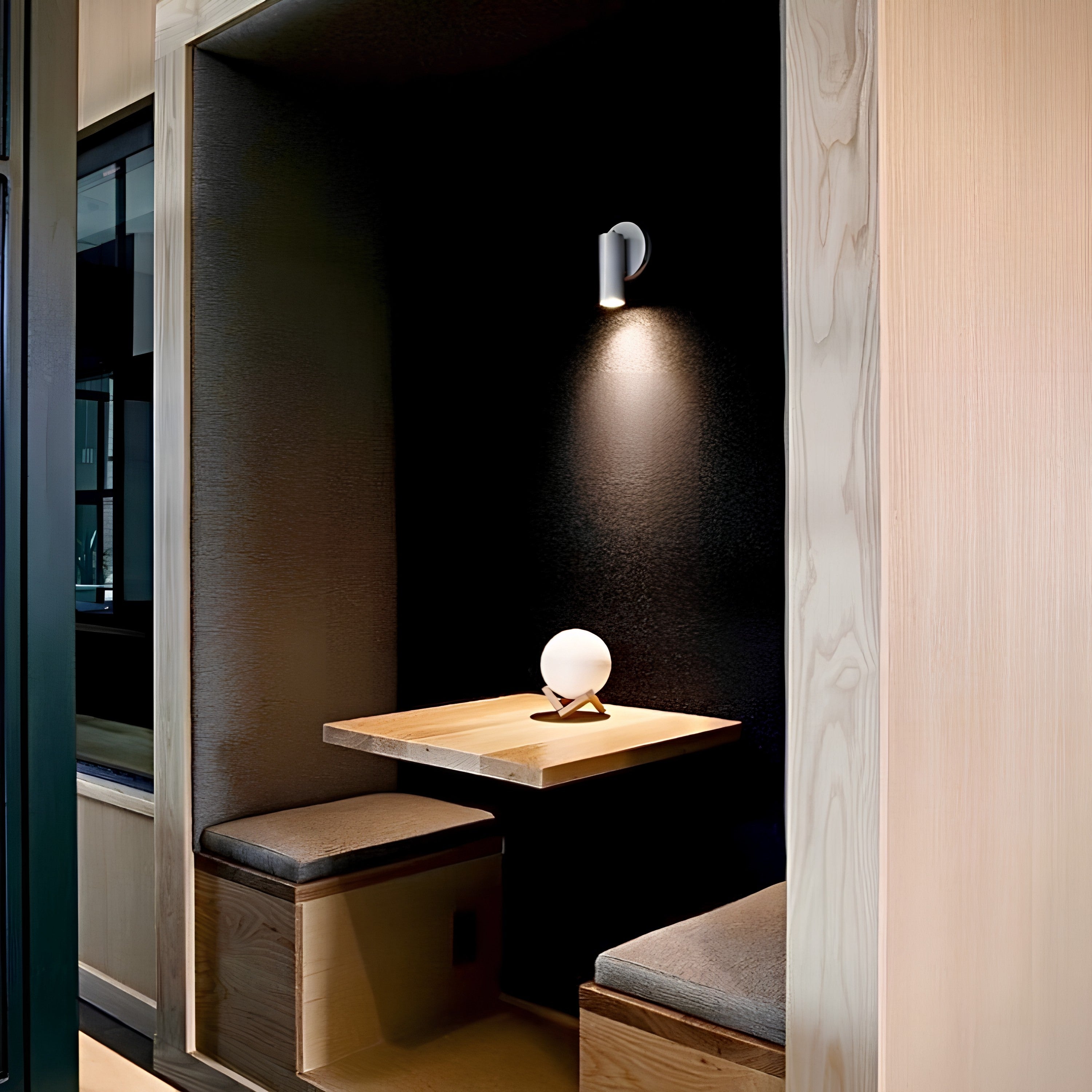 Baton Downlight